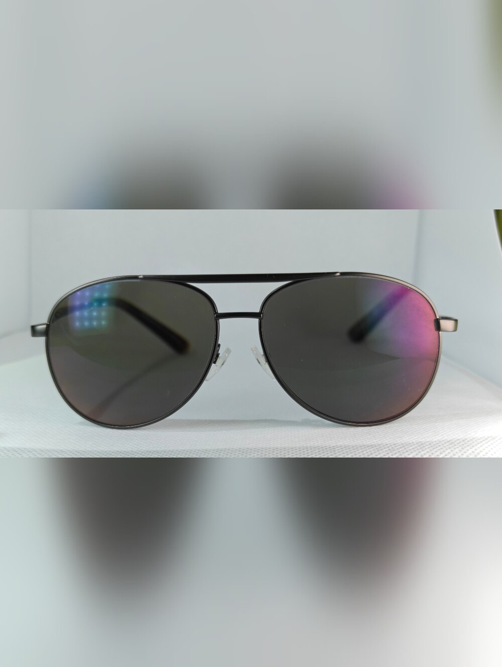 Men's Dark Green Aviator Sunglasses - Classic Metal Frame. Medium Small.